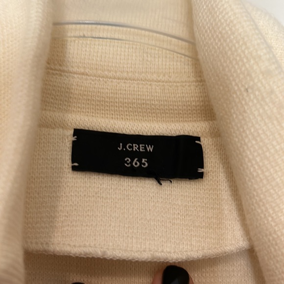 J.Crew 365 sweater jacket. Off white color. 3/4 sleeves. Sz M - Picture 2 of 9